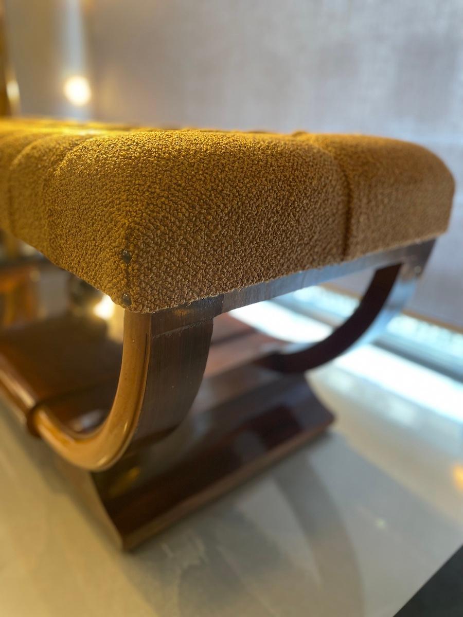 Italian Art Déco Walnut Bench with Tufted Upholstered Seat For Sale 4