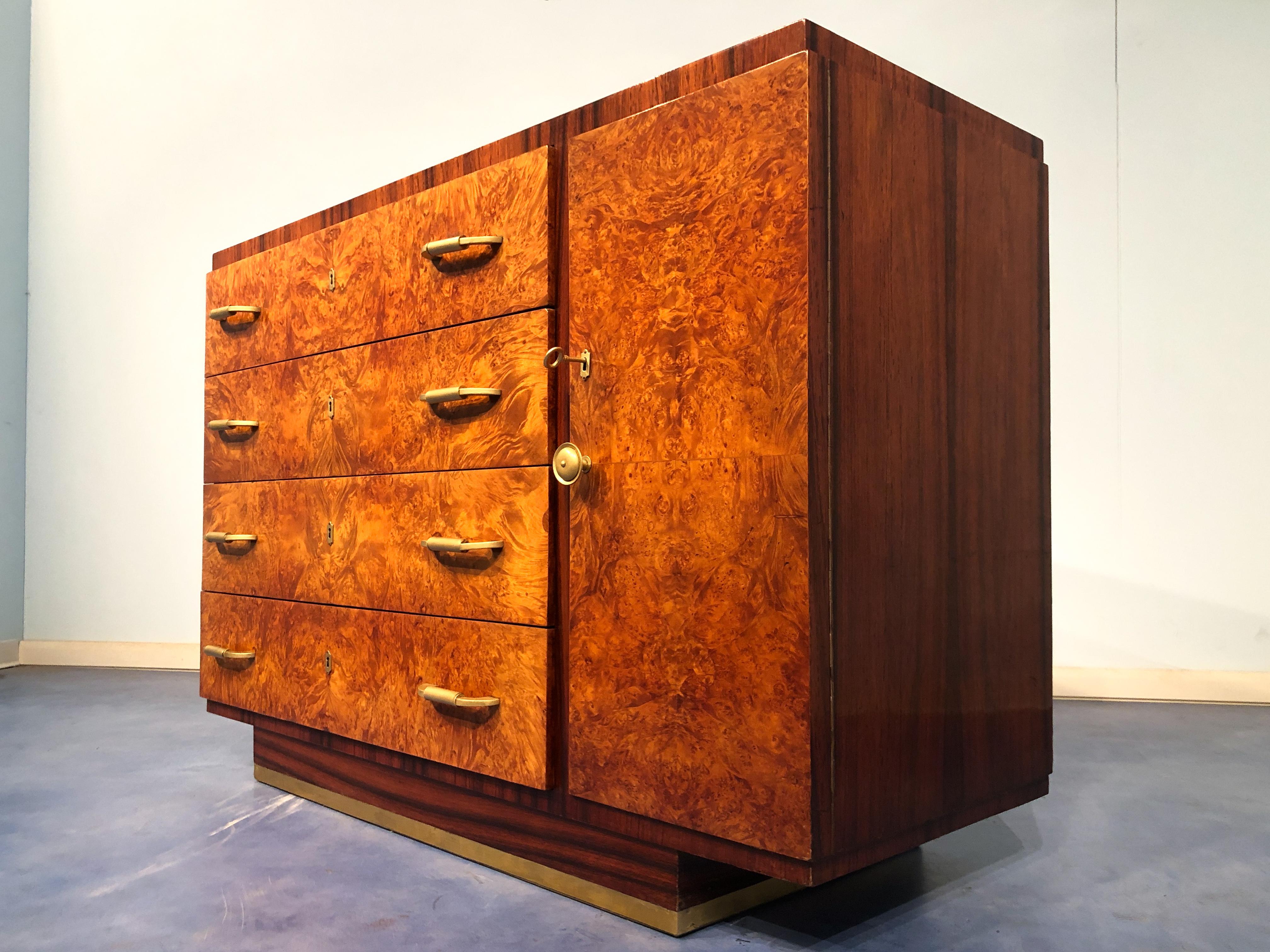 Italian Art Deco Walnut Chest of Drawers or Commode, 1940s 12
