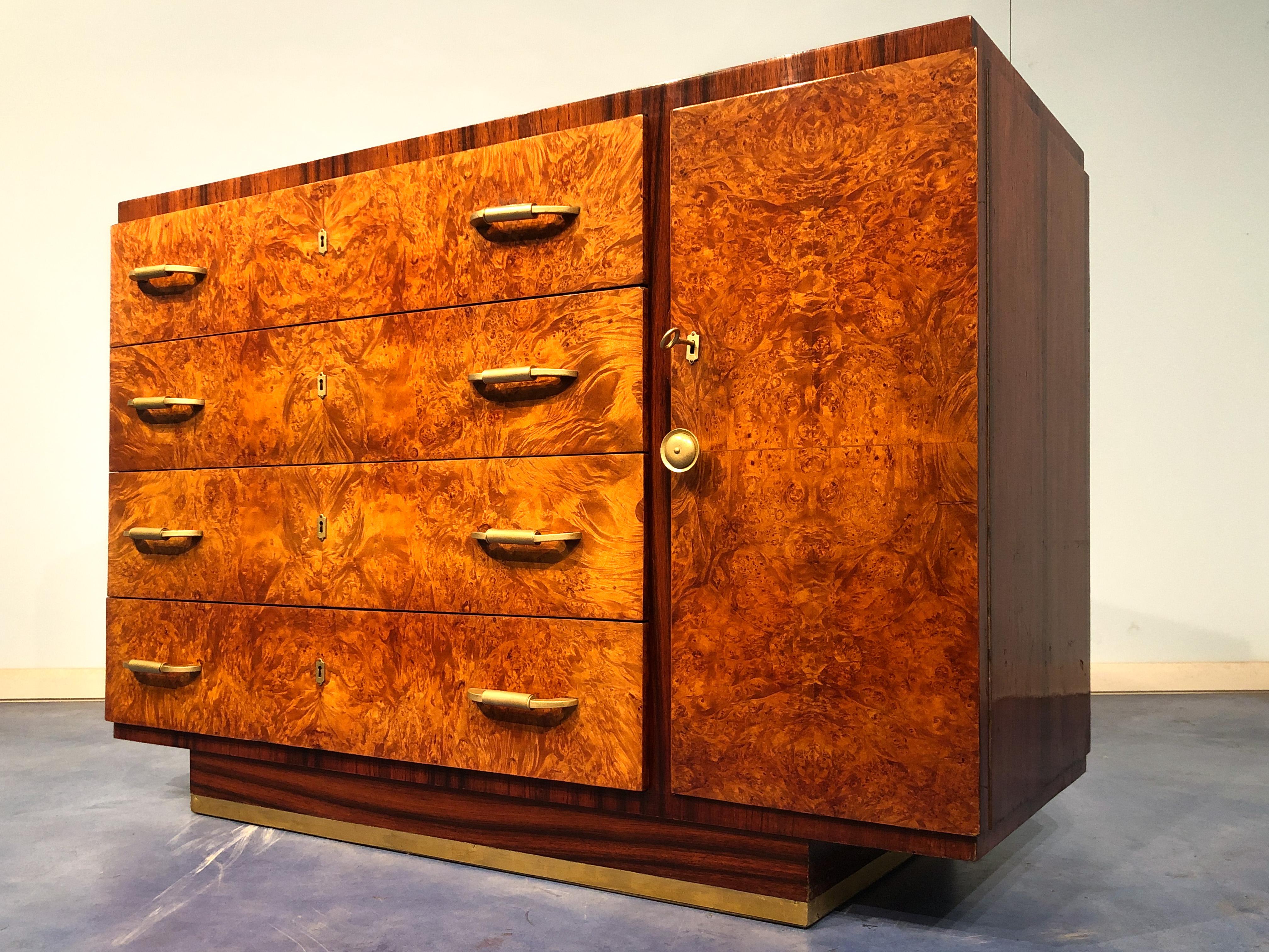 Italian Art Deco Walnut Chest of Drawers or Commode, 1940s 13