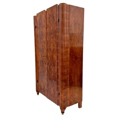 Italian Art Deco Walnut Cupboard with Brown Walnut and Root Walnut Veneer, 1930s