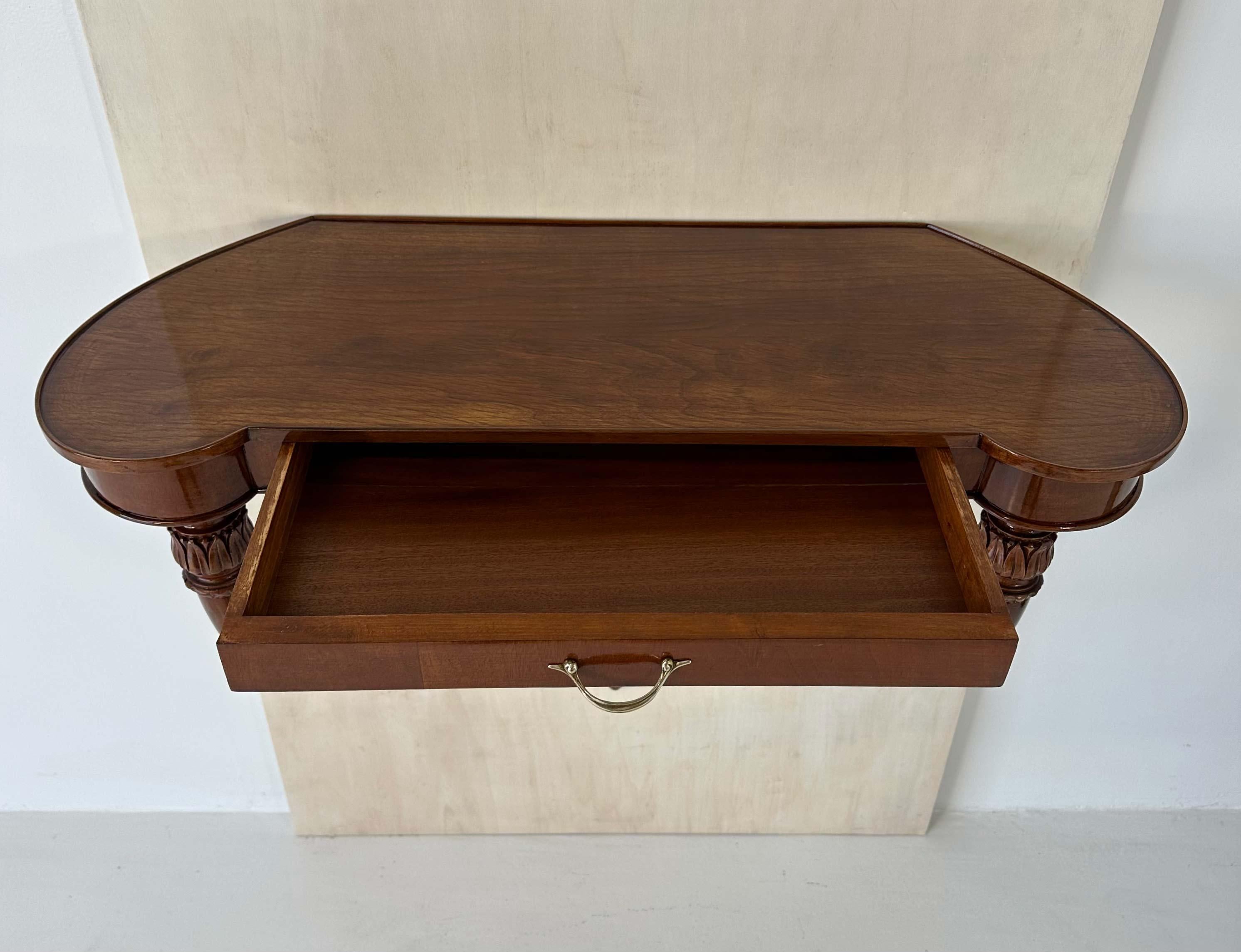 Italian Art Deco Walnut Hanging Console Table, 1930s For Sale 4