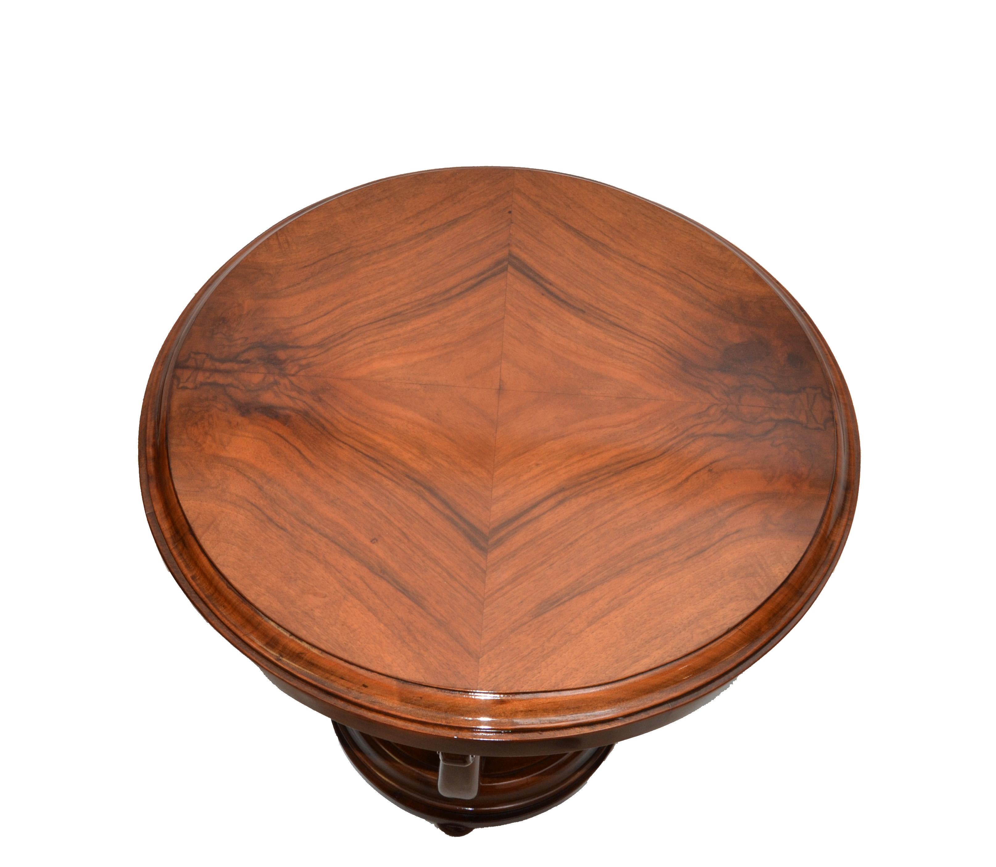 Italian Art Deco Walnut Wood Coffee Table Center Table 1950 For Sale 2