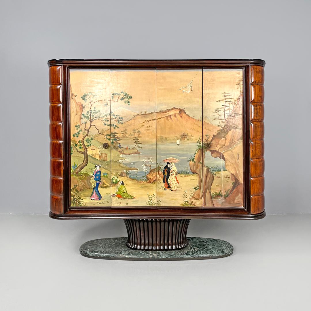 Metà XX secolo Mobile bar italiano Art Deco in legno e marmo verde Quadro in stile giapponese anni '40 in vendita