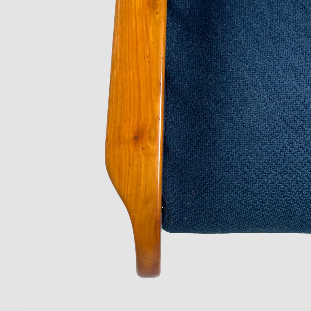 Italian Art Deco wooden armchairs in blue fabric with armrest, 1940s For Sale 5