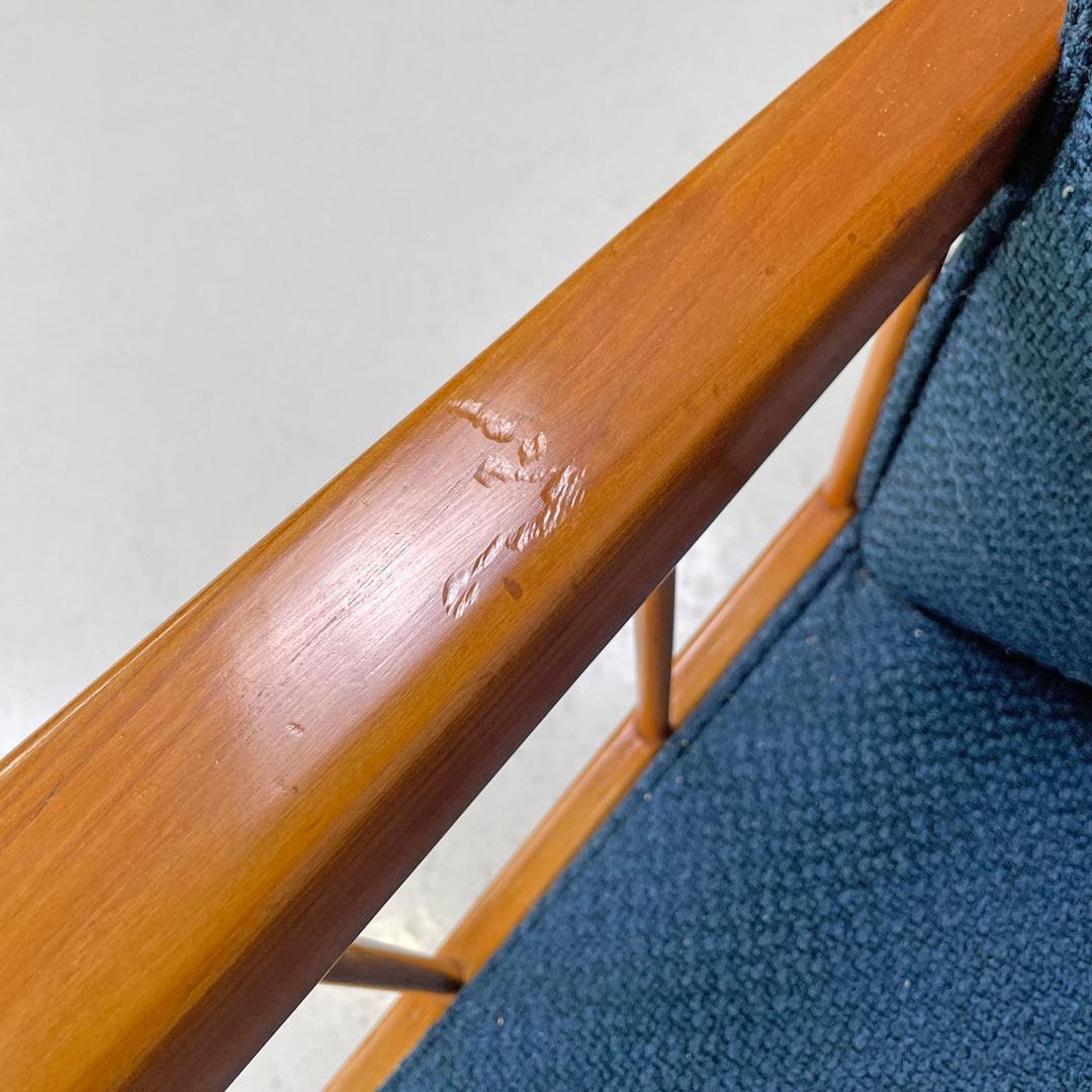 Italian Art Deco wooden armchairs in blue fabric with armrest, 1940s For Sale 6