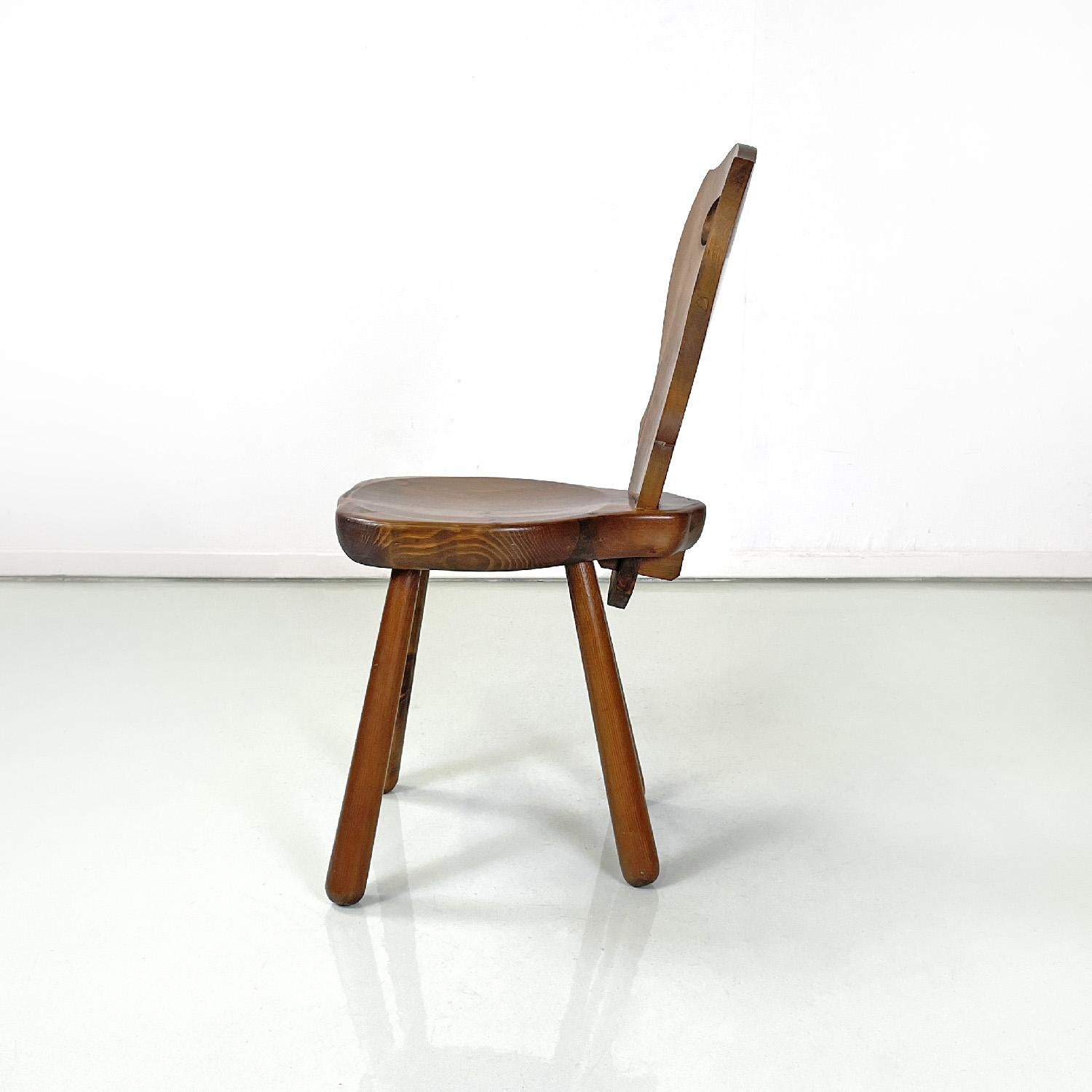 Mid-20th Century Italian Art Deco wooden chair with rounded profiles, 1940s For Sale