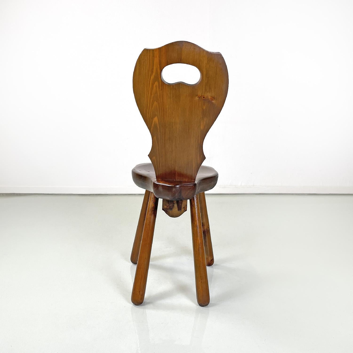 Wood Italian Art Deco wooden chair with rounded profiles, 1940s For Sale