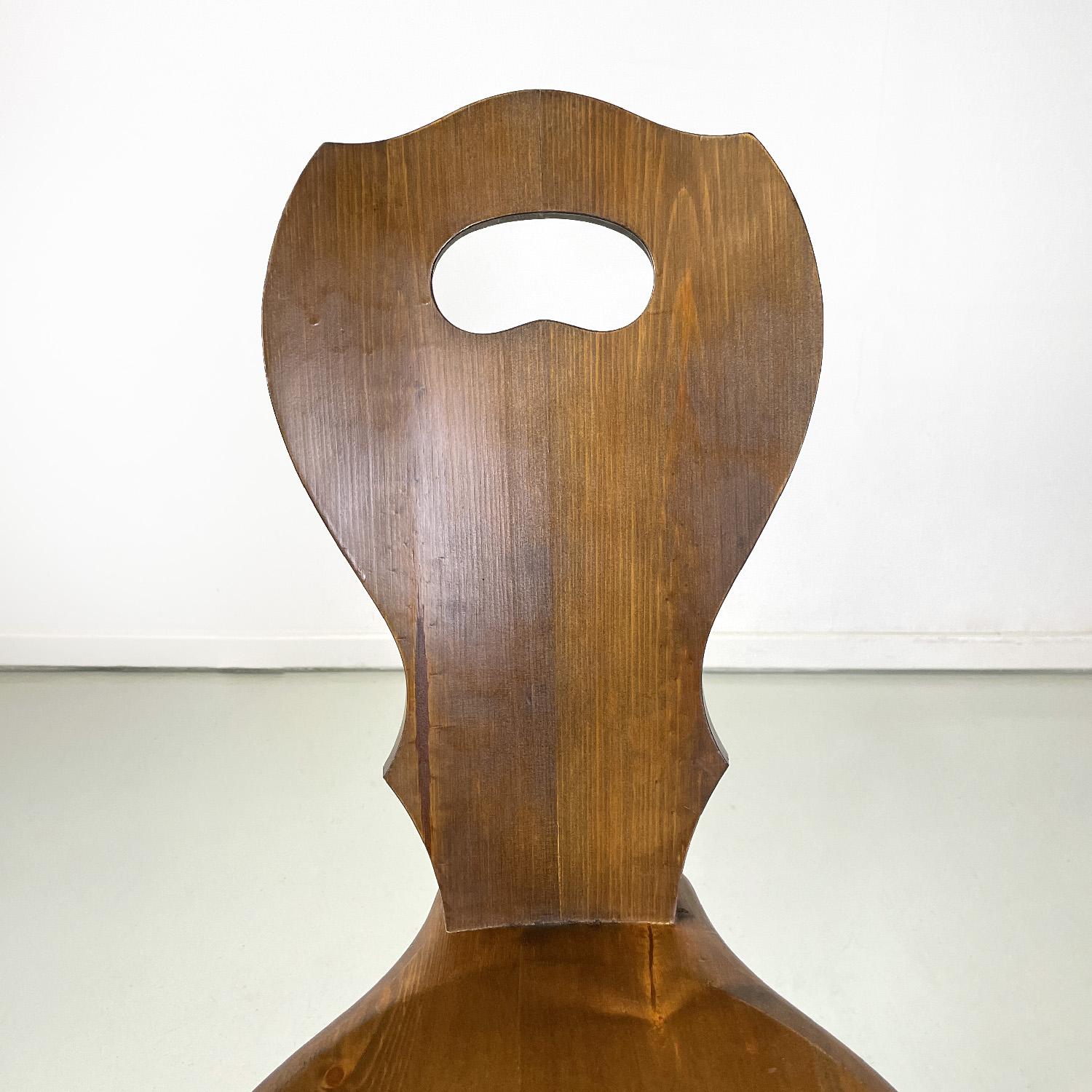 Chaise en bois Art déco italienne avec profils arrondis, années 1940 Bon état - En vente à MIlano, IT