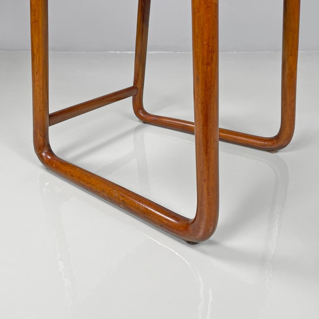 Italian Art Deco wooden chairs with rounded structure and rectangular back 1930s in vendita 13
