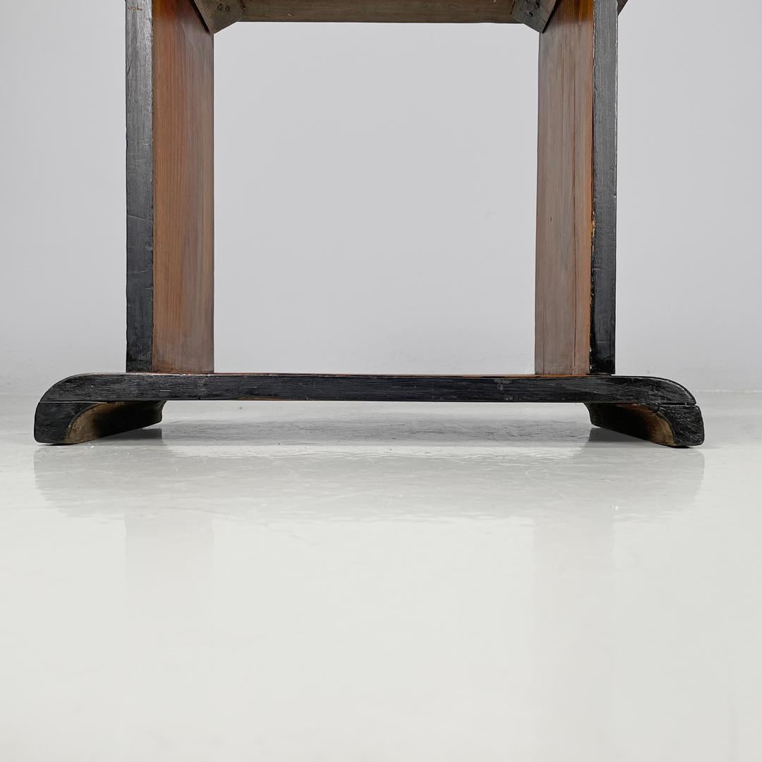 Table basse italienne Art déco en bois avec profils arrondis peints en noir, années 1940 en vente 10