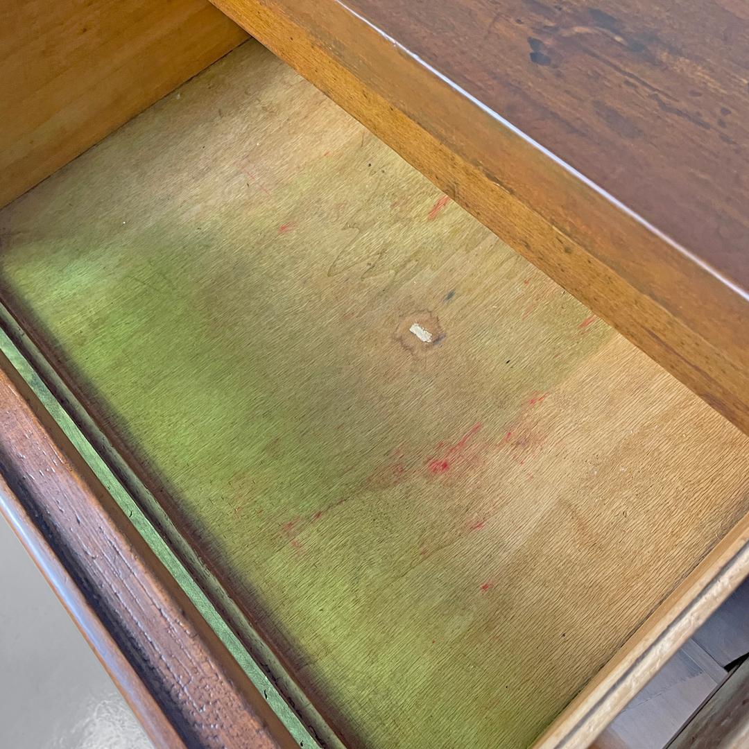 Credenza italiana Art Deco in legno con vetri colorati verdi e blu, anni '30 in vendita 7