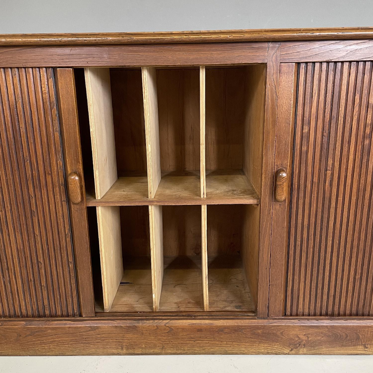 Italian Art Deco wooden sideboard with shutter opening, 1920s in vendita 7