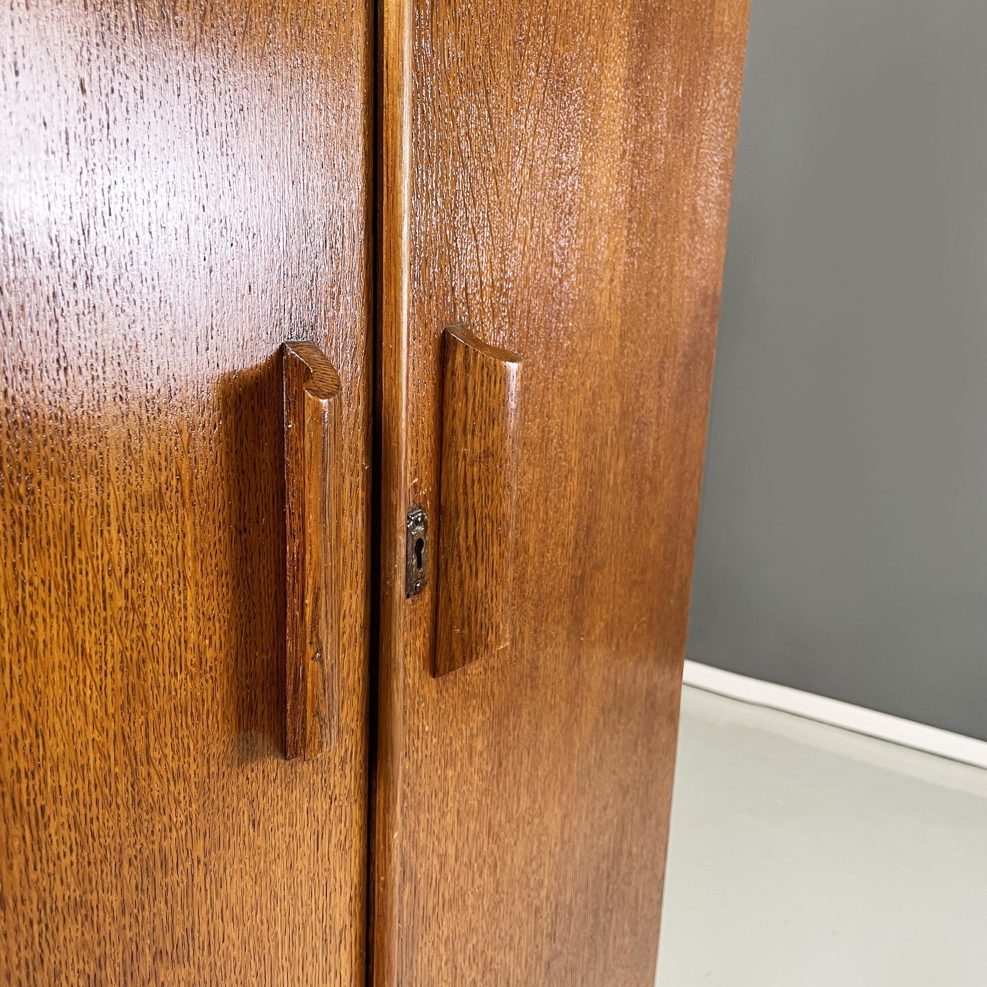 Armadio italiano in legno art déco con specchio, anni '50 8