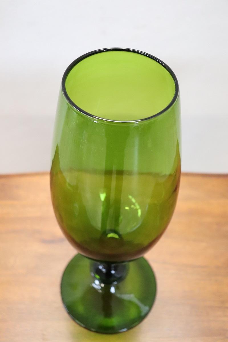 Vaso italiano in vetro artistico Greene & Greene, circa anni '60 In condizioni buone in vendita a Casale Monferrato, IT