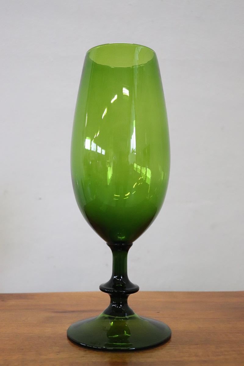 Vetro artistico Vaso italiano in vetro artistico Greene & Greene, circa anni '60 in vendita