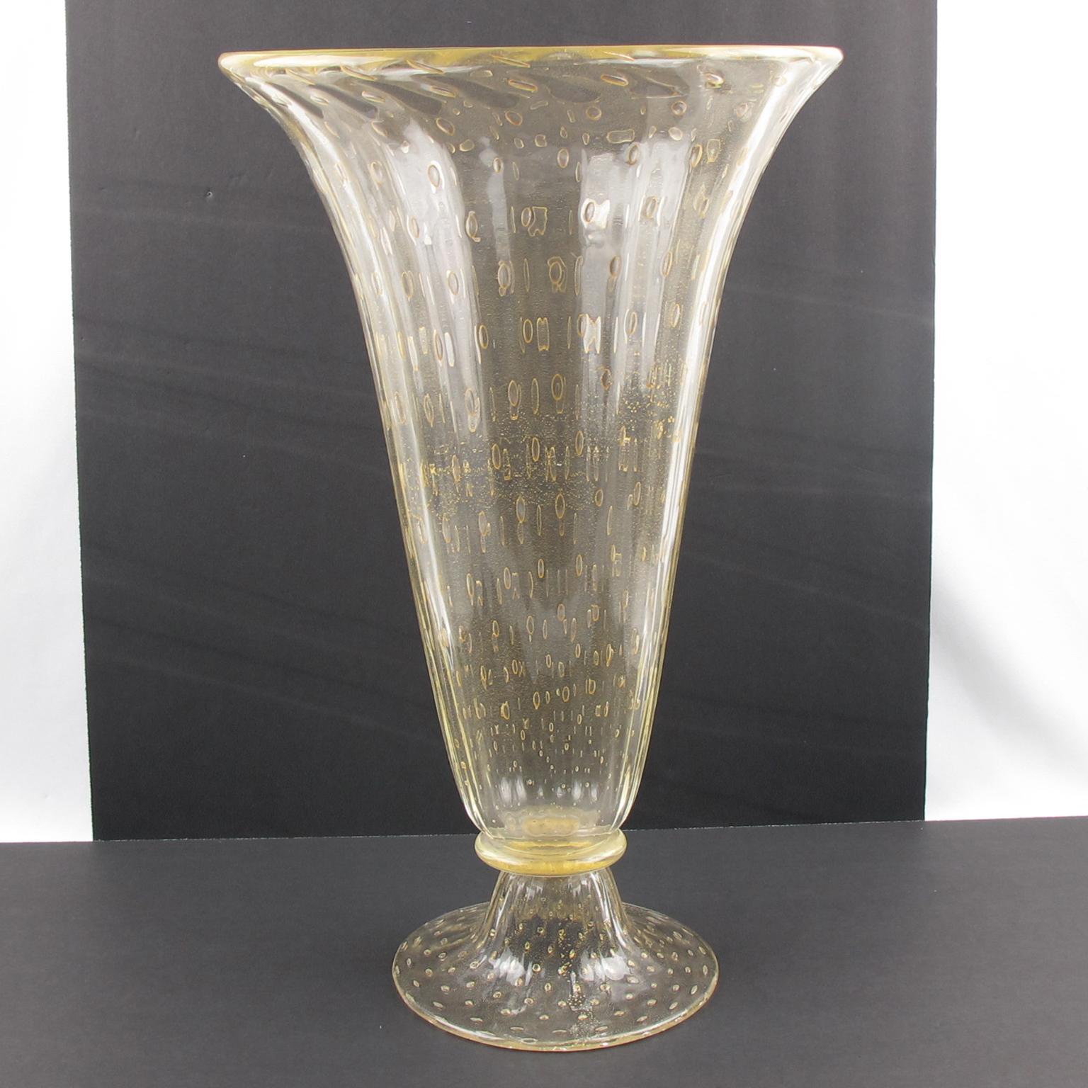 Italian Art Glass Murano Avventurina Sculptural Vase Gold Flakes and Bubbles 5
