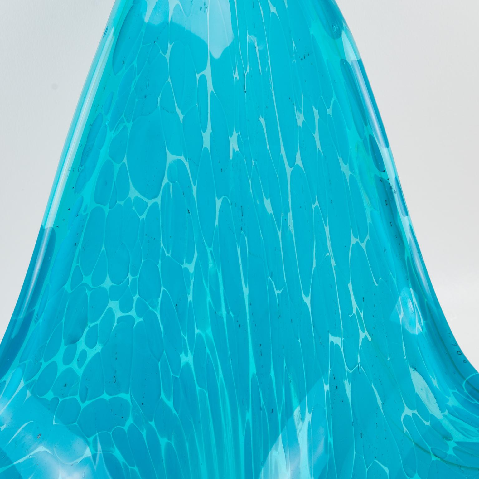 Italian Art Glass Murano Blue and White Sculptural Bowl Vase Centerpiece For Sale 2