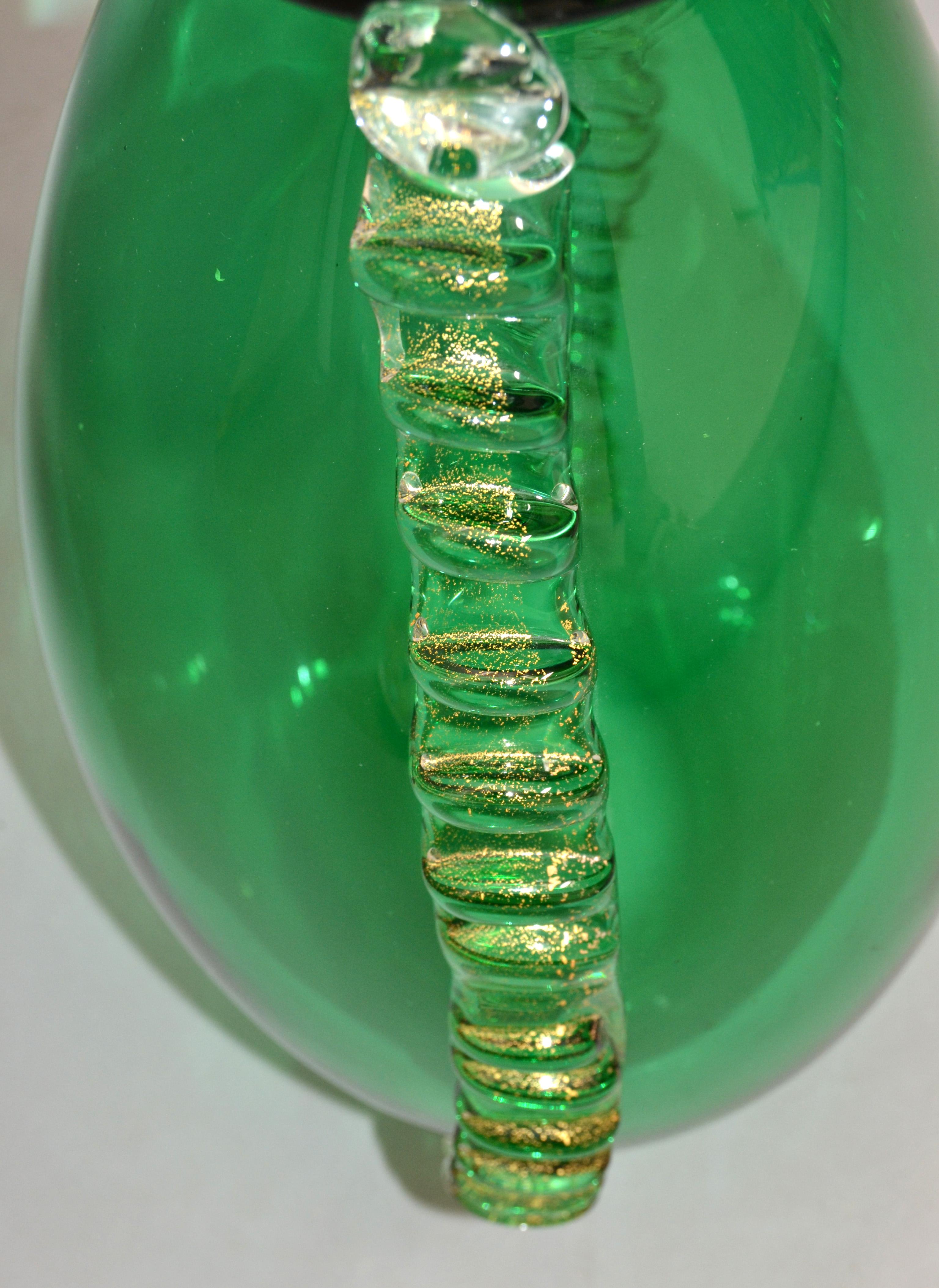 Italian Art Glass Vase Pino Signoretto Style Blown Green Murano Glass Gold Inlay For Sale 5