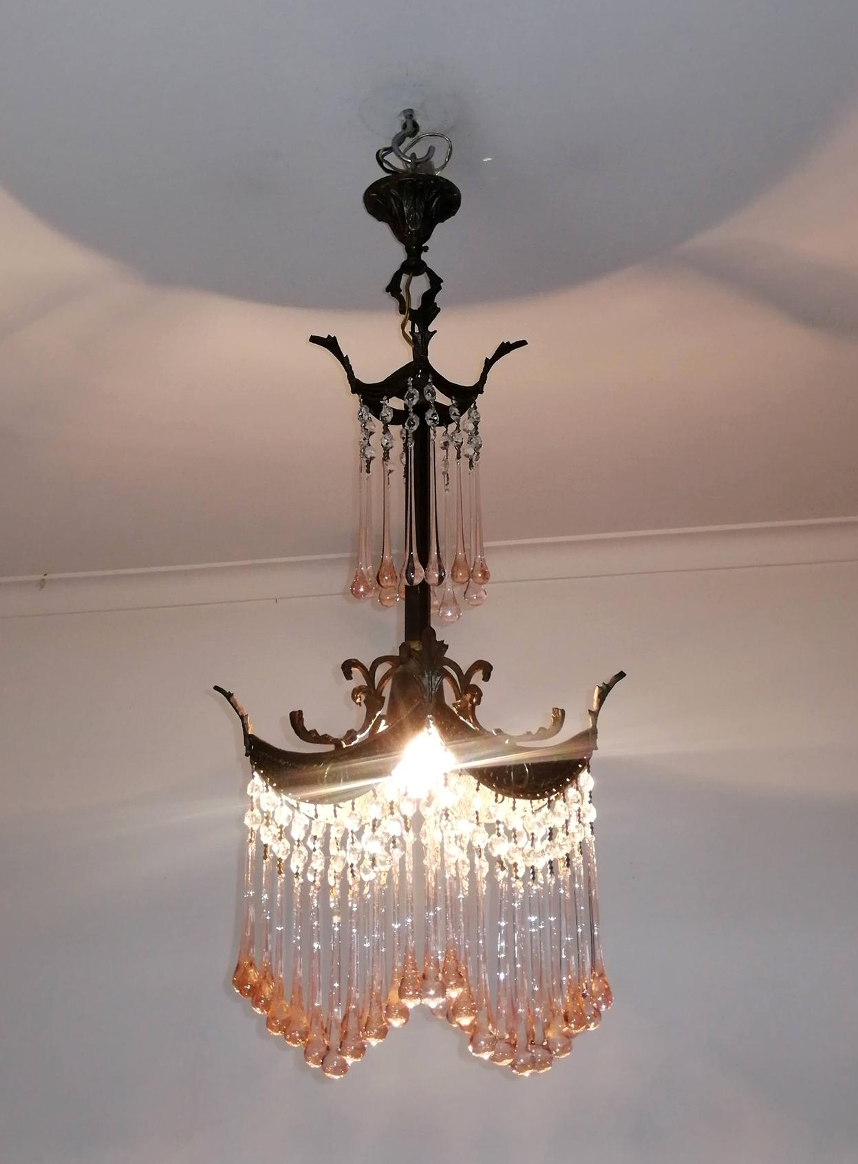 Hollywood Regency Italian Art Nouveau & Art Deco Murano Pink Crystals Tear Drop Bronze Chandelier For Sale