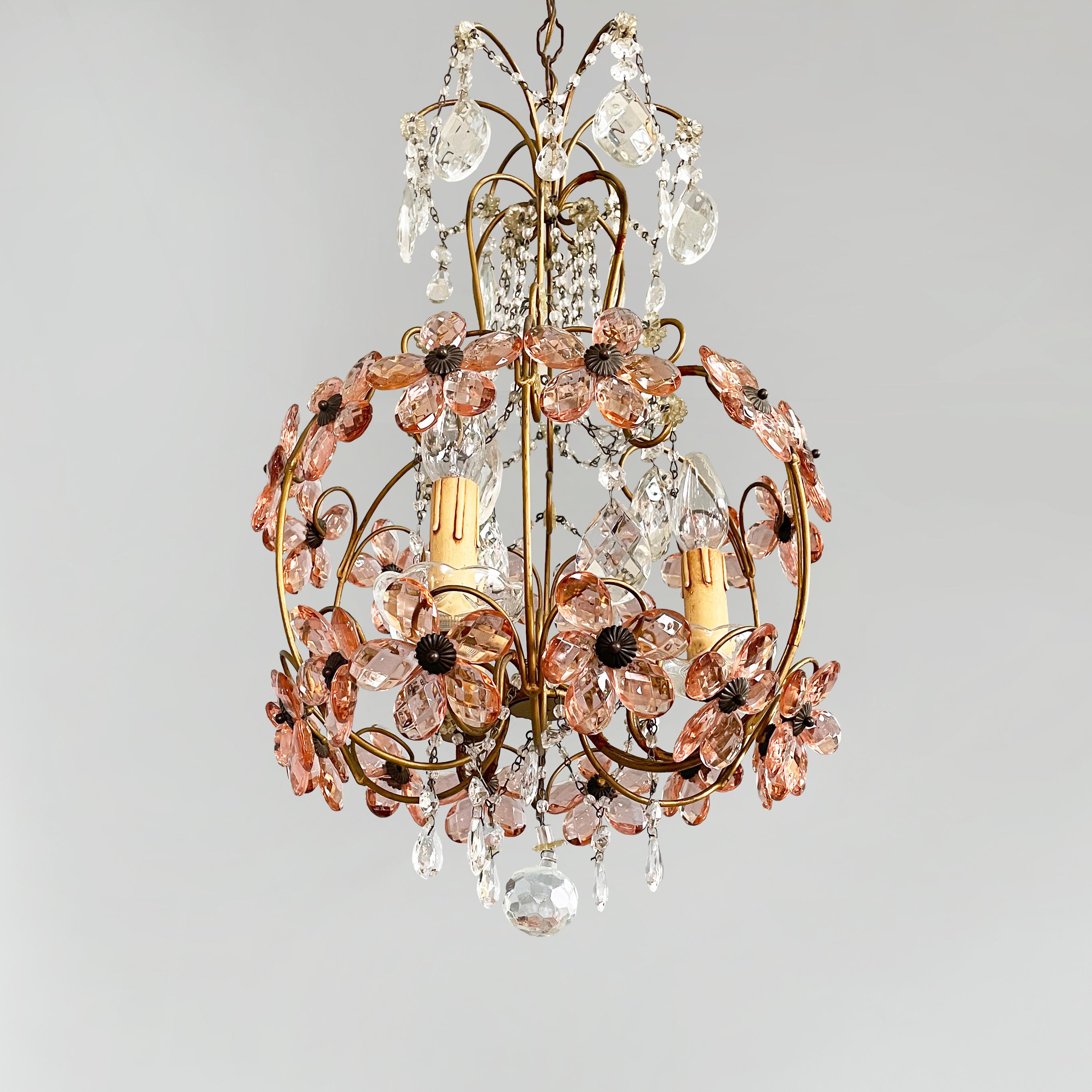 Lampadari italiani in stile Art Nouveau in vetro rosa di Murano e ottone, inizio '900 In condizioni discrete in vendita a MIlano, IT
