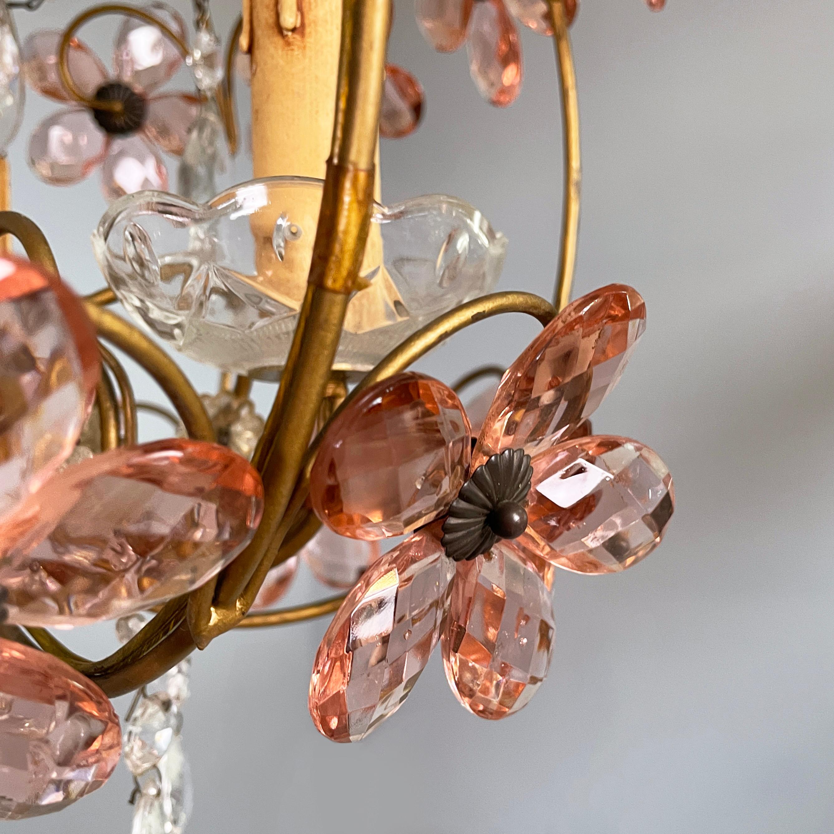 Lampadari italiani in stile Art Nouveau in vetro rosa di Murano e ottone, inizio '900 in vendita 2