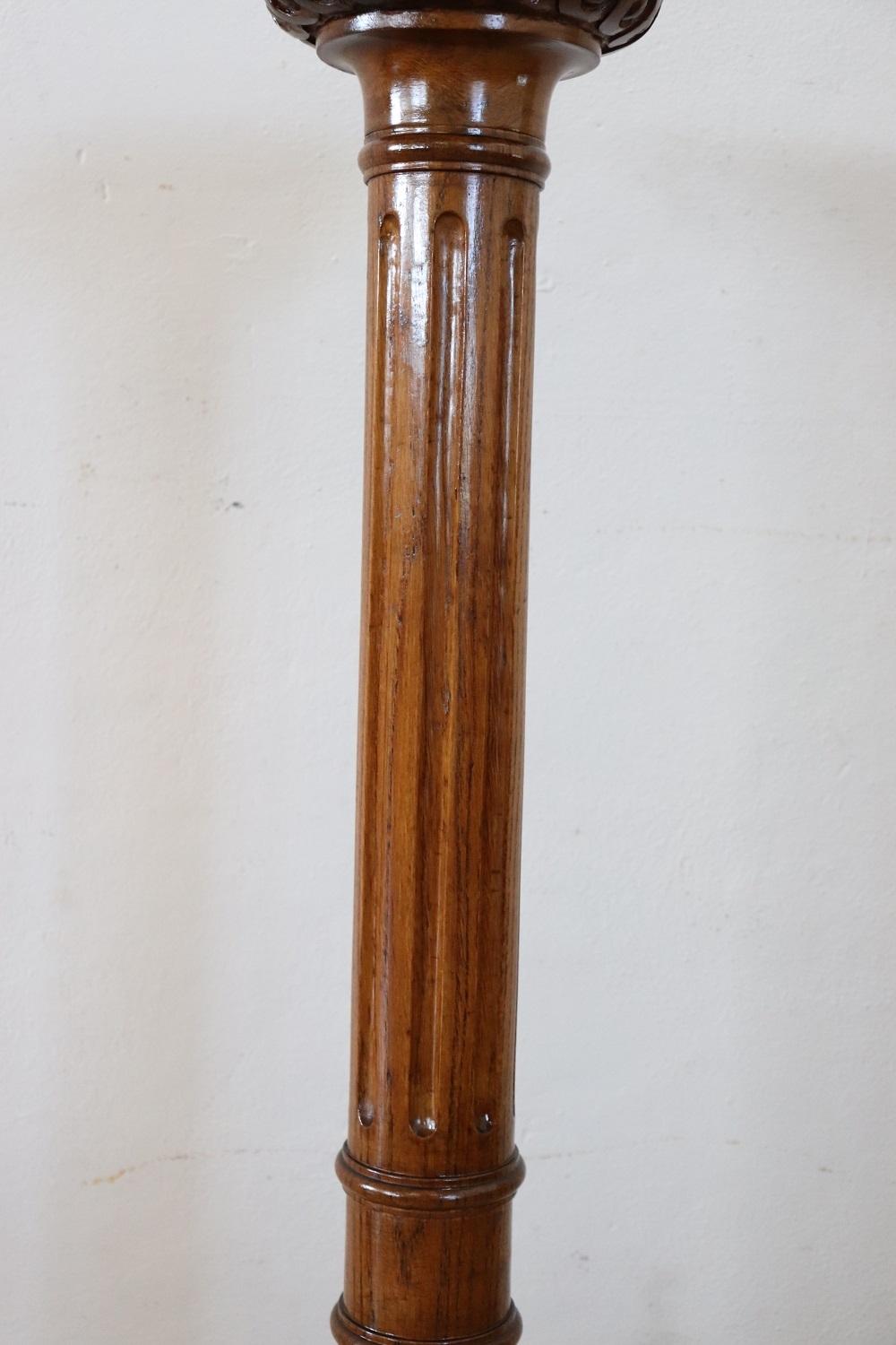 Hand-Carved Italian Art Nouveau Column in Carved Oak Wood For Sale