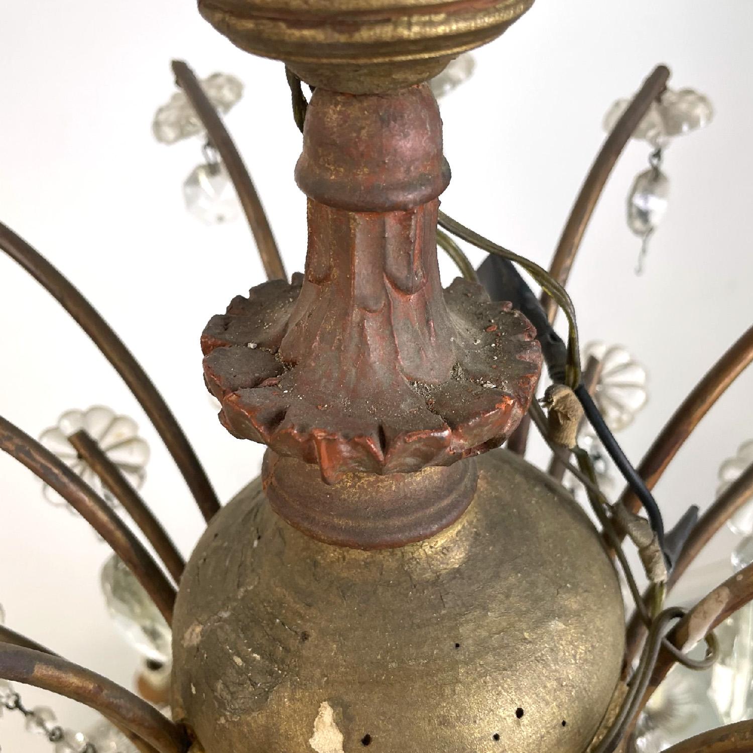 Italian art nouveau crystal drops golden wrought iron wood chandelier, 1900s 10