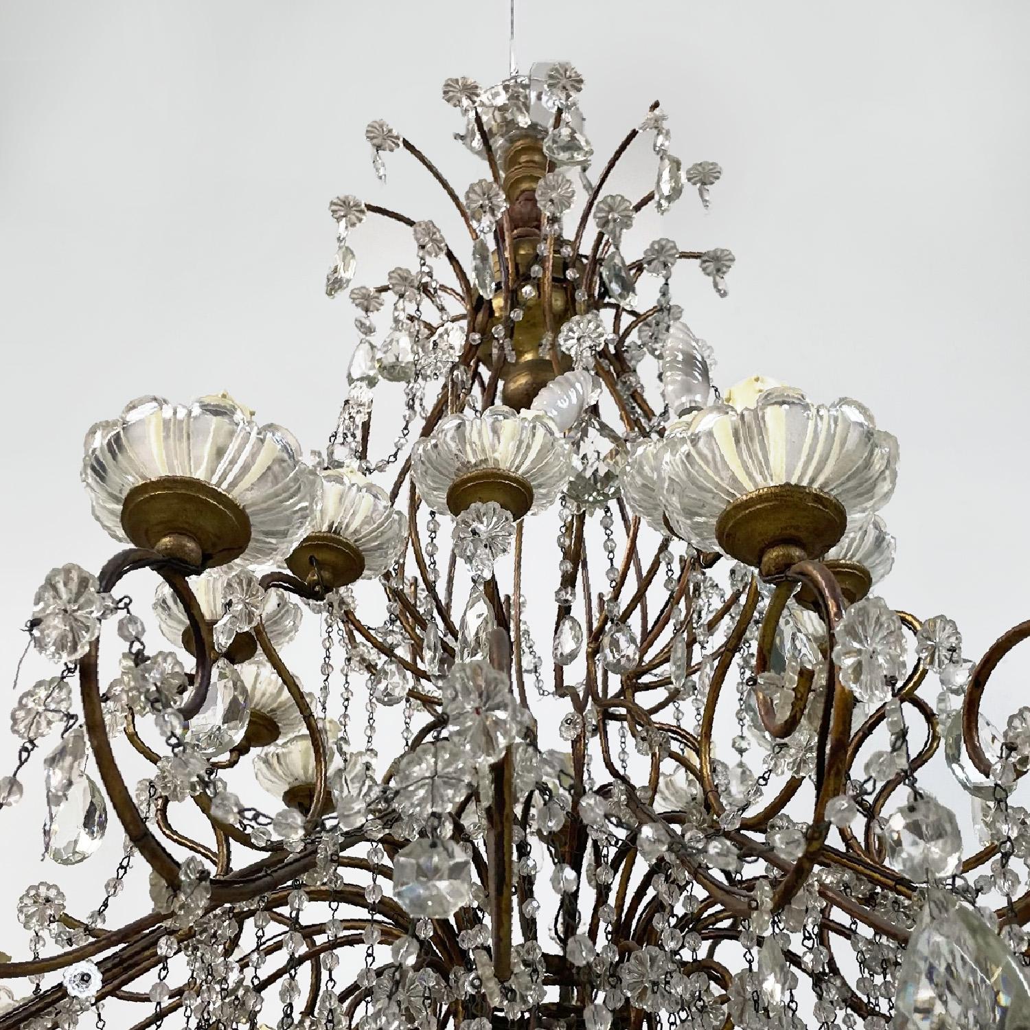 Italian art nouveau crystal drops golden wrought iron wood chandelier, 1900s In Fair Condition In MIlano, IT