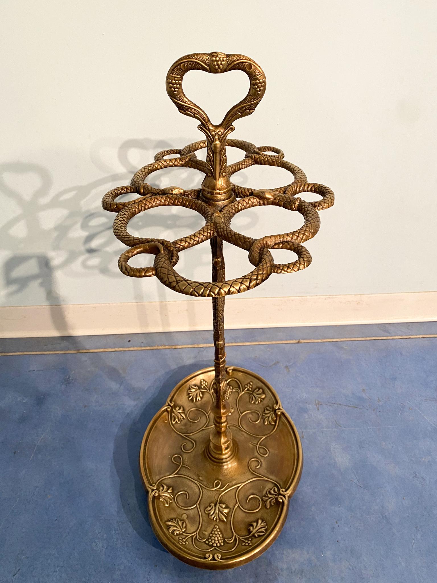 The beautiful Italian Art Nouveau Liberty umbrella stands from the 1950s has a great executive quality that is denoted by various details, the brass base decorated with Art Nouveau floral motifs, the central shaft has a splendid decoration and