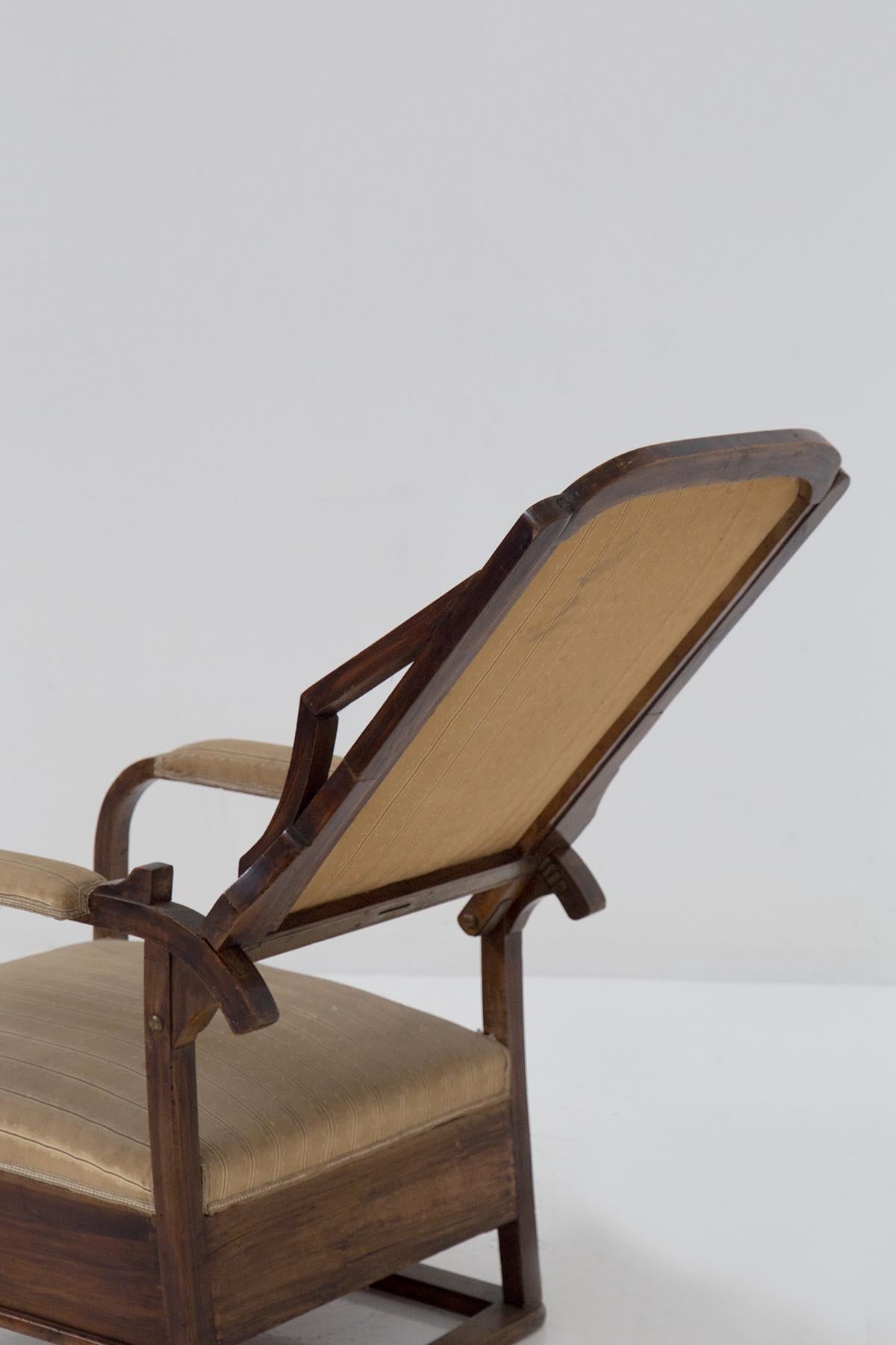 Italienischer Sessel im Art nouveau-Stil mit Original-Stoff im Angebot 2