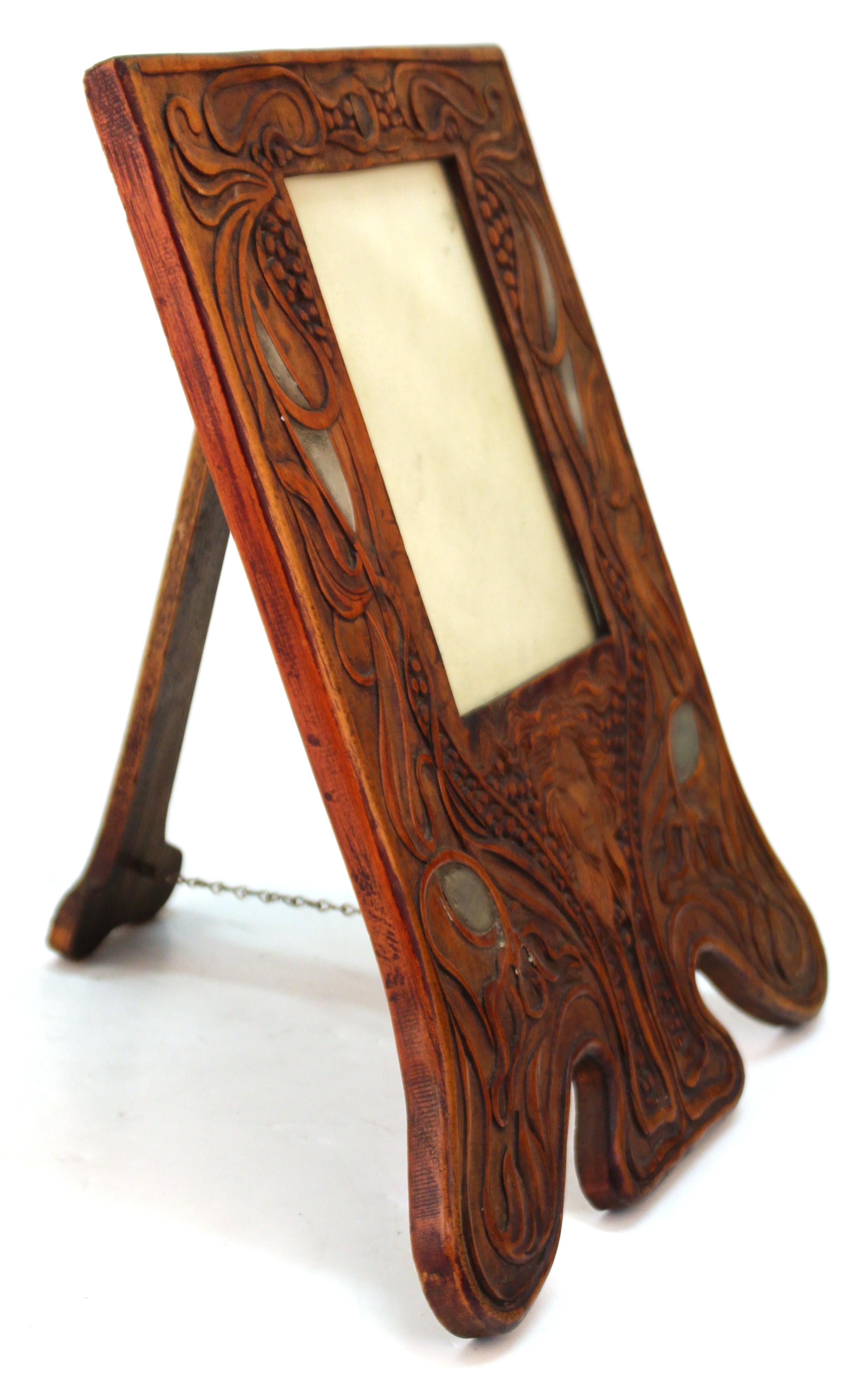 Italian Art Nouveau Picture Frame in Fruitwood and Silver Carlo Zen Attributed For Sale 3