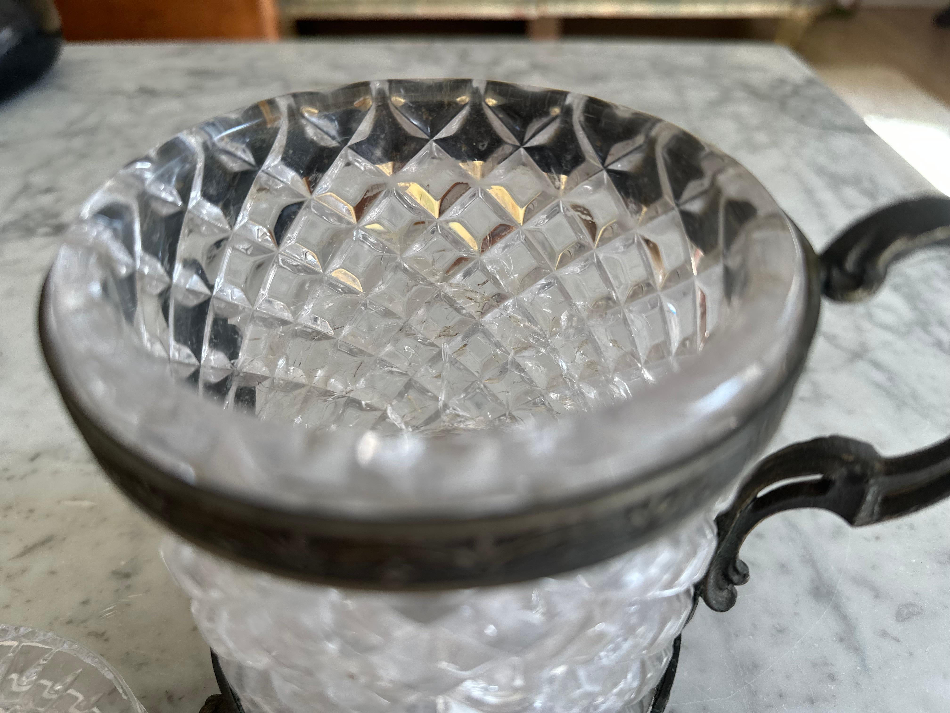 Italian Art Nouveau Rock Crystal Jar with Lid – Faceted Cut and Ornamental Mount For Sale 5