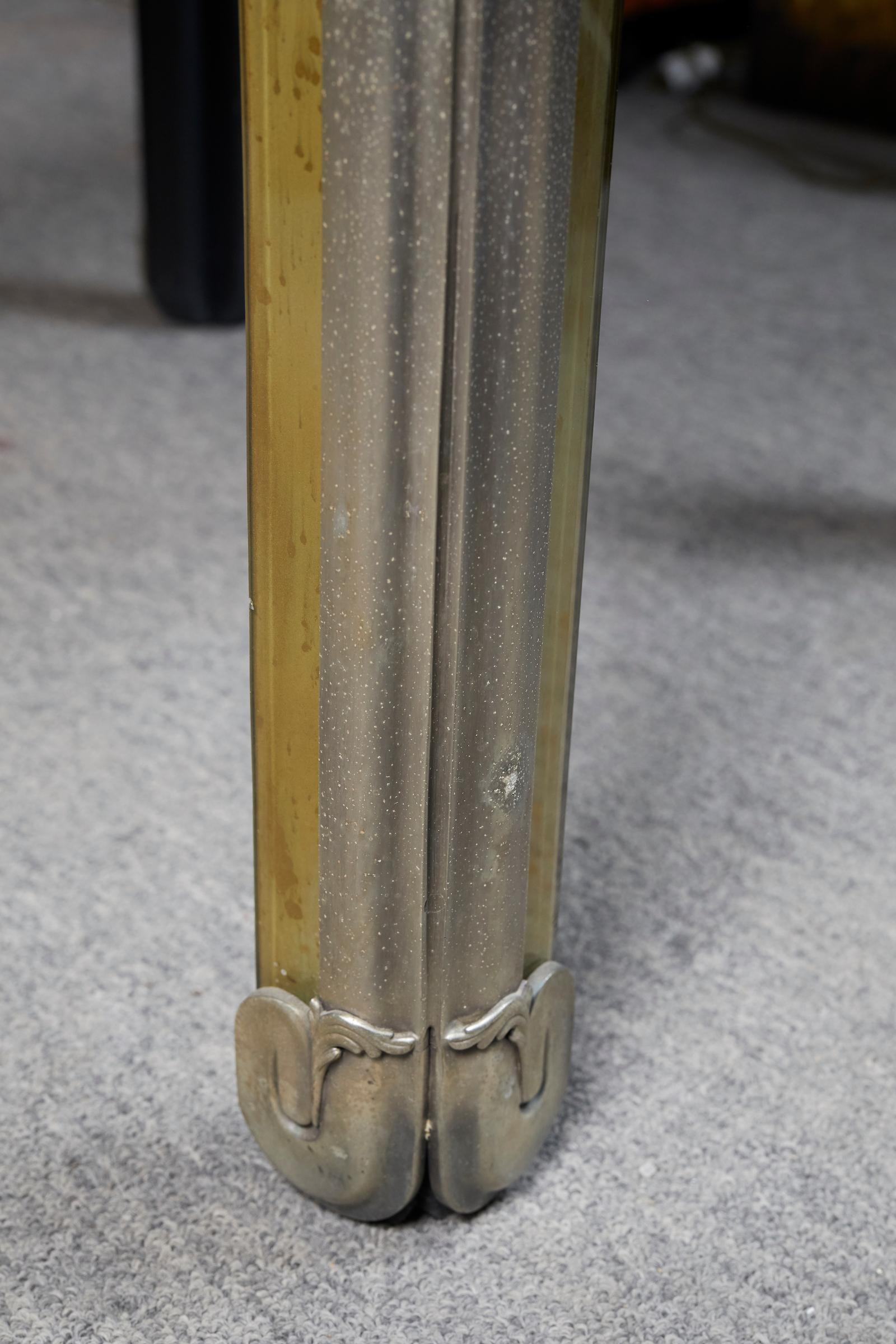 Table d'appoint italienne en miroir de style Art nouveau en vente 5