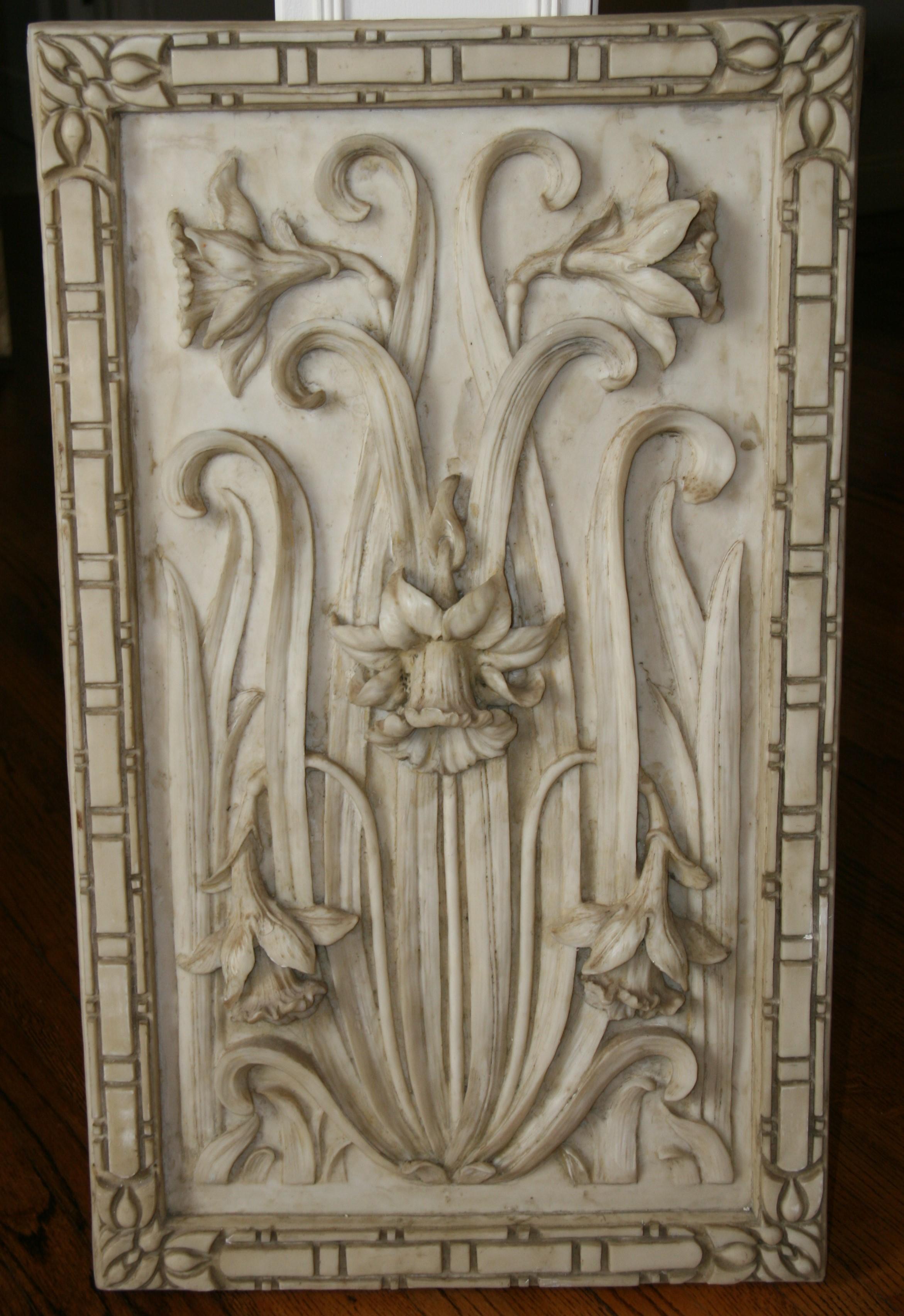 Italian Art Nouveau Style Sculptural Wall Panel In Good Condition For Sale In Douglas Manor, NY