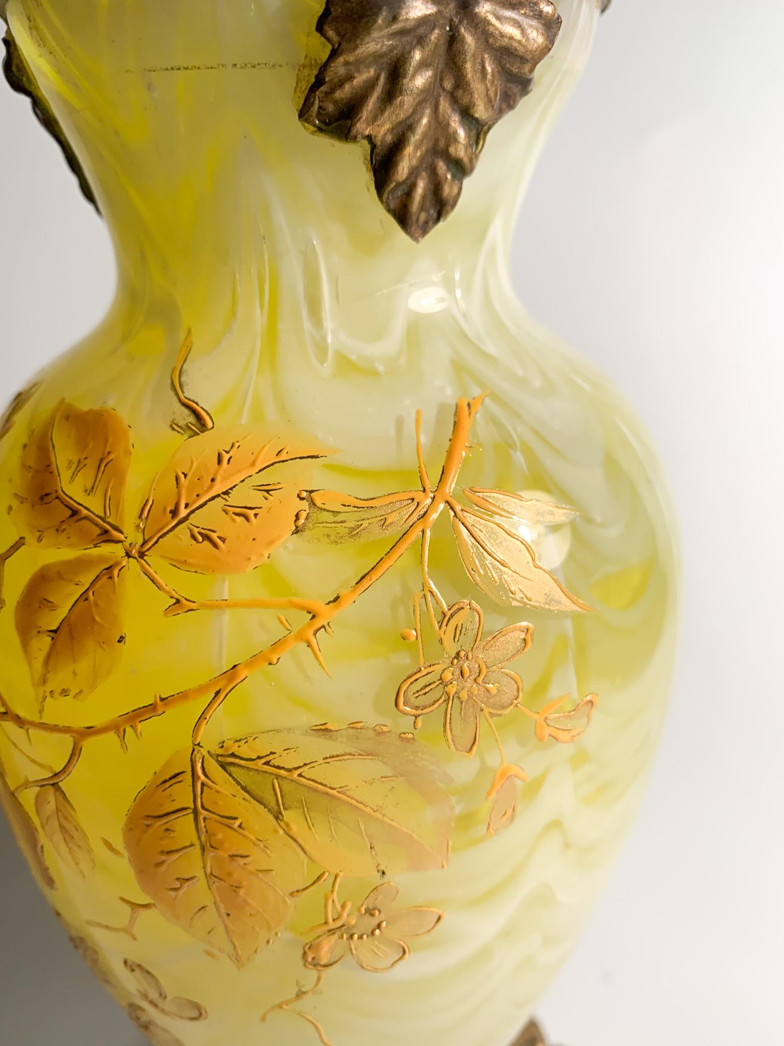 Italian Art Nouveau Vase in Bronze & Yellow Murano Glass with Early 20th Century 4