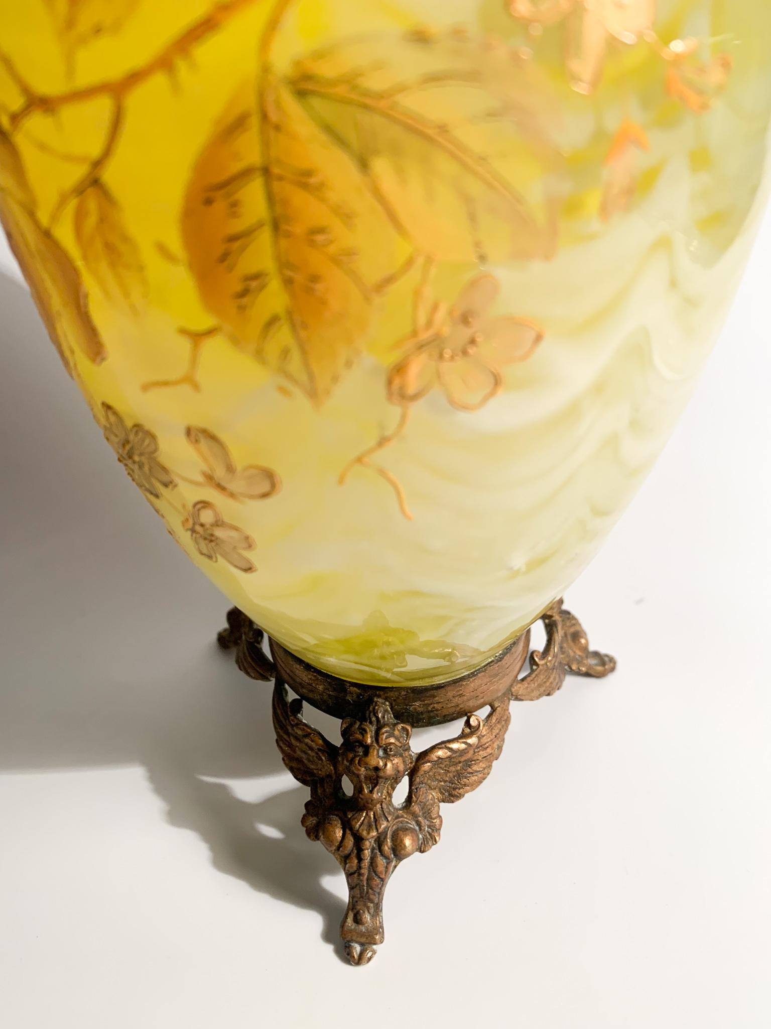 Italian Art Nouveau Vase in Bronze & Yellow Murano Glass with Early 20th Century 6