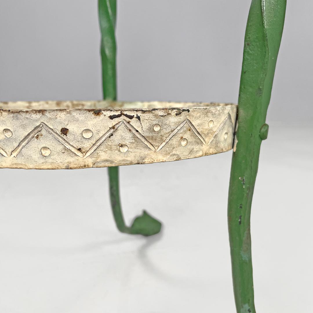 Italian Art Nouveau white green wrought iron vase holders with dragons, 1900s For Sale 12