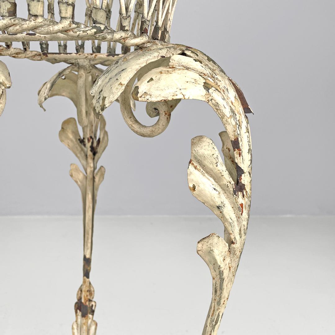 Italian Art Nouveau white wrought iron vase holder with floral decorations 1900s For Sale 10