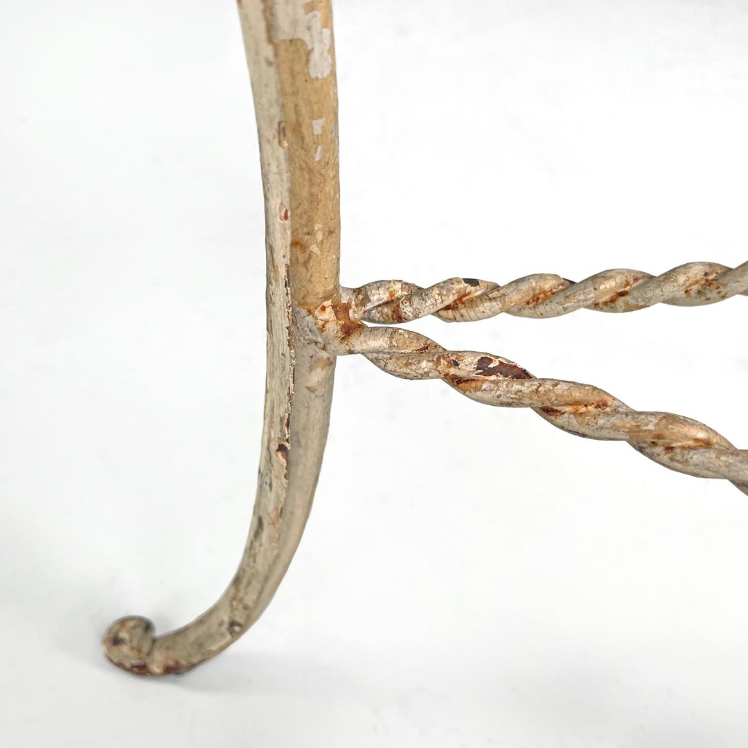 Italian Art Nouveau white wrought iron vase holder with floral decorations 1900s For Sale 14
