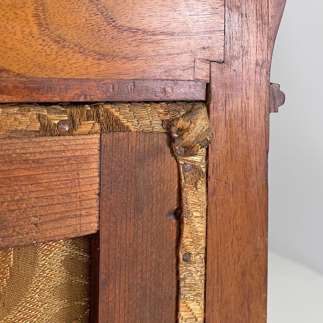 Paravento italiano Art Nouveau in legno e tessuto marrone con motivo floreale, fine '800 in vendita 5