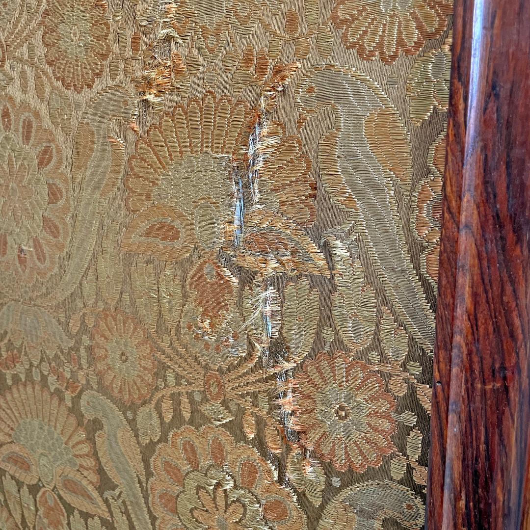 Paravento italiano Art Nouveau in legno e tessuto marrone con motivo floreale, fine '800 in vendita 7