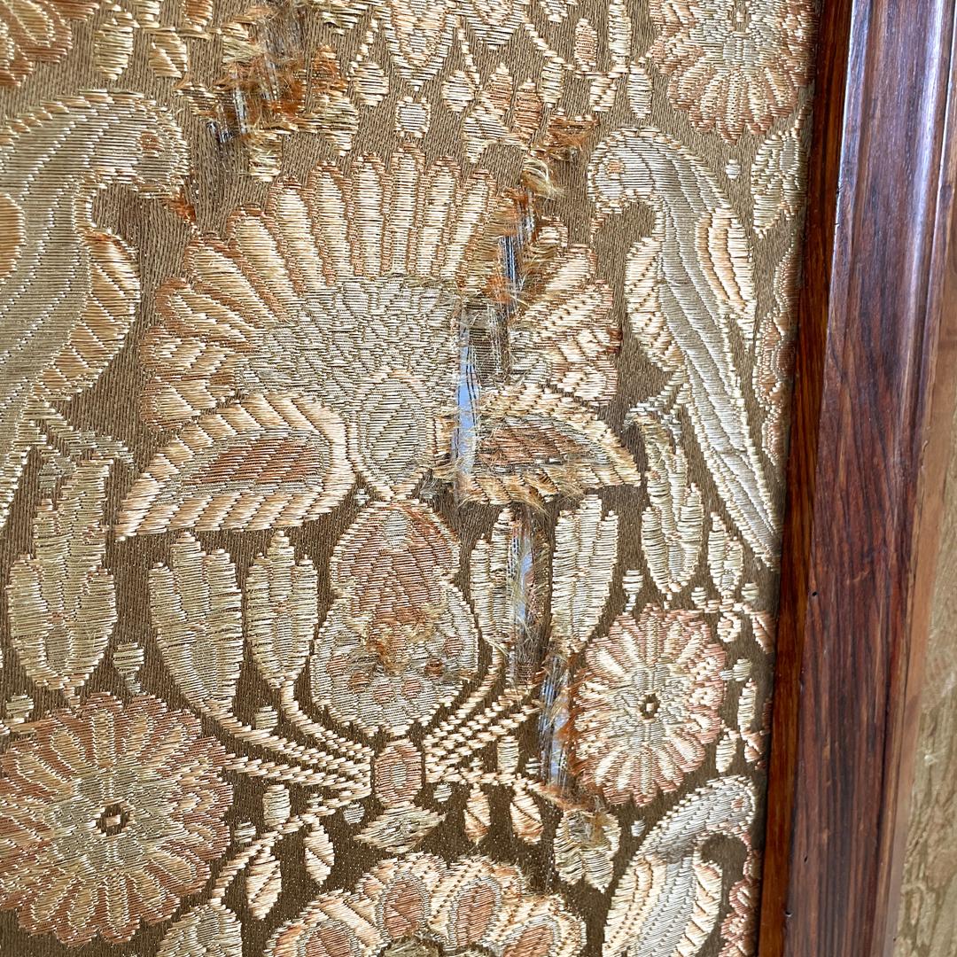 Paravento italiano Art Nouveau in legno e tessuto marrone con motivo floreale, fine '800 in vendita 8