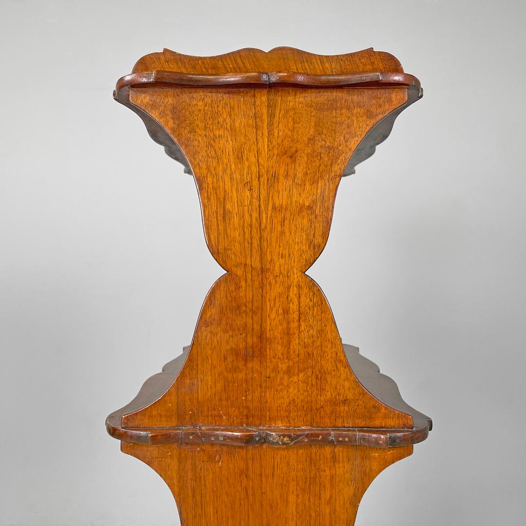 Bibliothèque italienne Art Nouveau avec trois étagères, début des années 1900 en vente 6