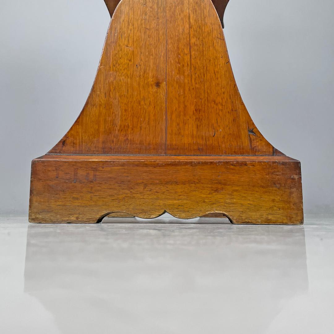 Bibliothèque italienne Art Nouveau avec trois étagères, début des années 1900 en vente 14