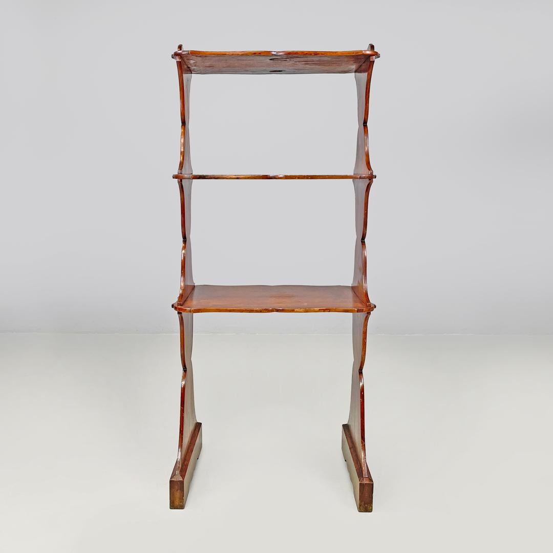 Début du 20ème siècle Bibliothèque italienne Art Nouveau avec trois étagères, début des années 1900 en vente