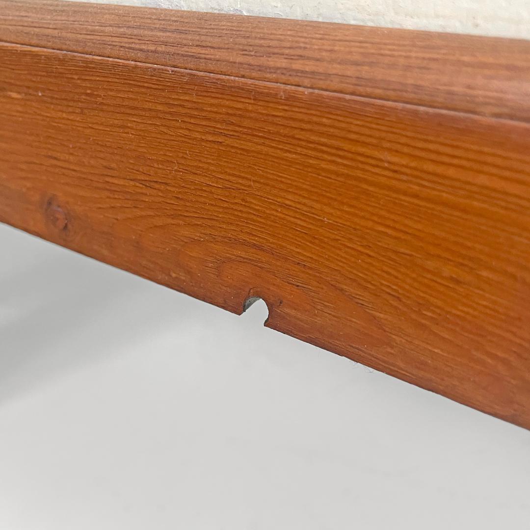 Paravento italiano in legno Art Nouveau con figure umane dipinte a mano, inizio '900 in vendita 12