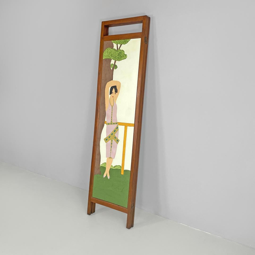 Legno Paravento italiano in legno Art Nouveau con figure umane dipinte a mano, inizio '900 in vendita