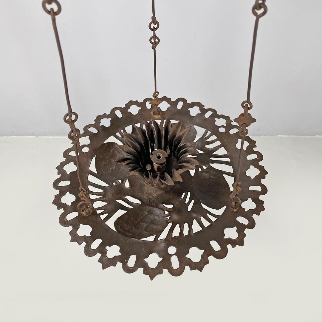Inizio XX secolo Lampadario italiano in ferro battuto Art Nouveau di Alessandro Mazzucotelli, anni 1910 in vendita