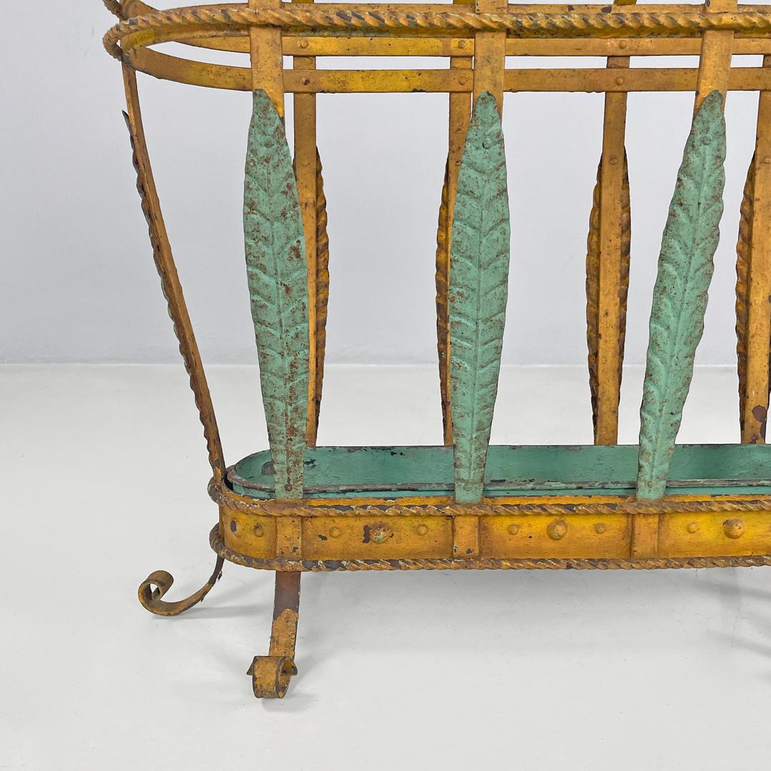 Italian Art Nouveau yellow and green wrought iron umbrella stand, 1900s For Sale 8
