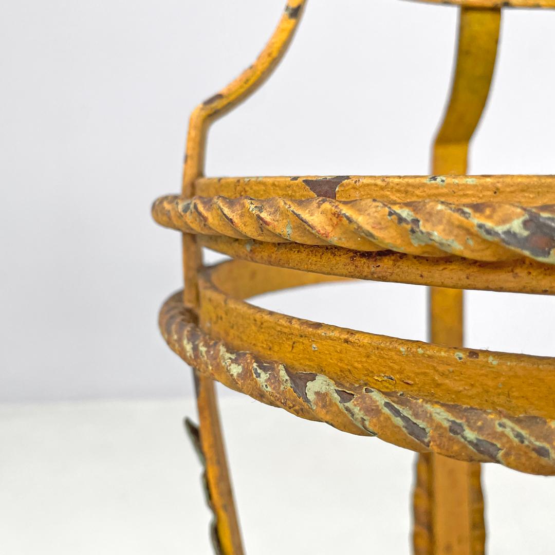 Italian Art Nouveau yellow and green wrought iron umbrella stand, 1900s For Sale 10